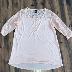 Torrid Peach lace top
